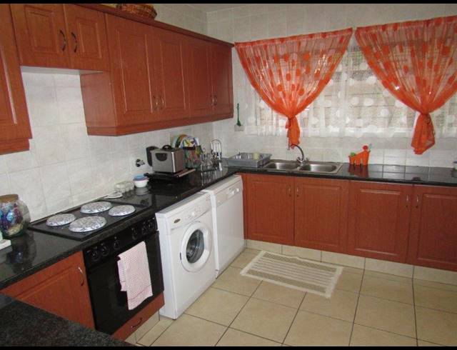 4 BEDROOM APARTMENT FOR SALE IN ST MICHAELS ON SEA